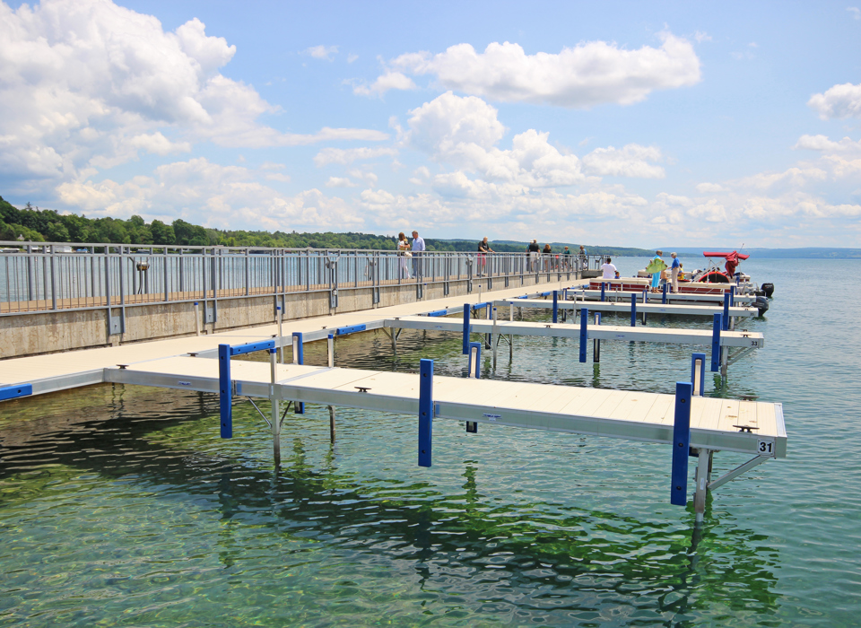 Skaneateles Town Dock_RS7_Tan Decking (47) (1).jpg