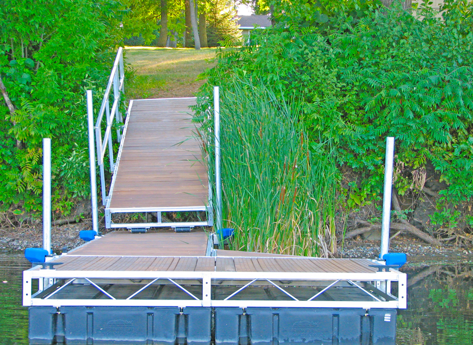 FTS9 with Gangway IPE (2).jpg