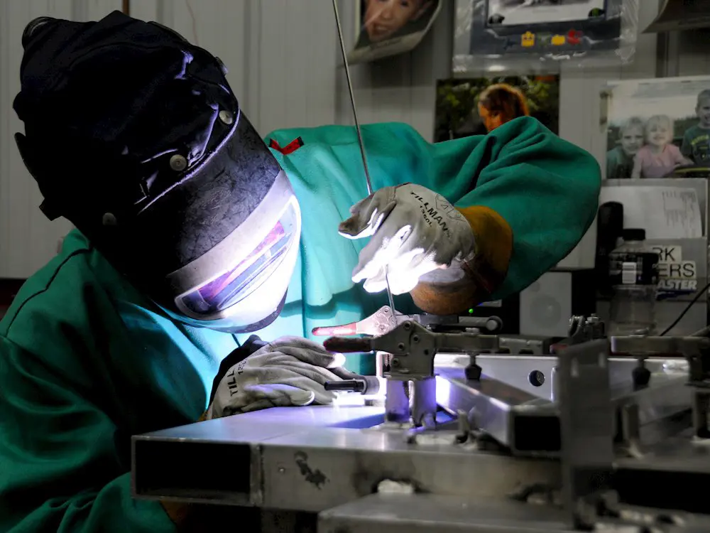 tigwelder_closeup_1000.jpg